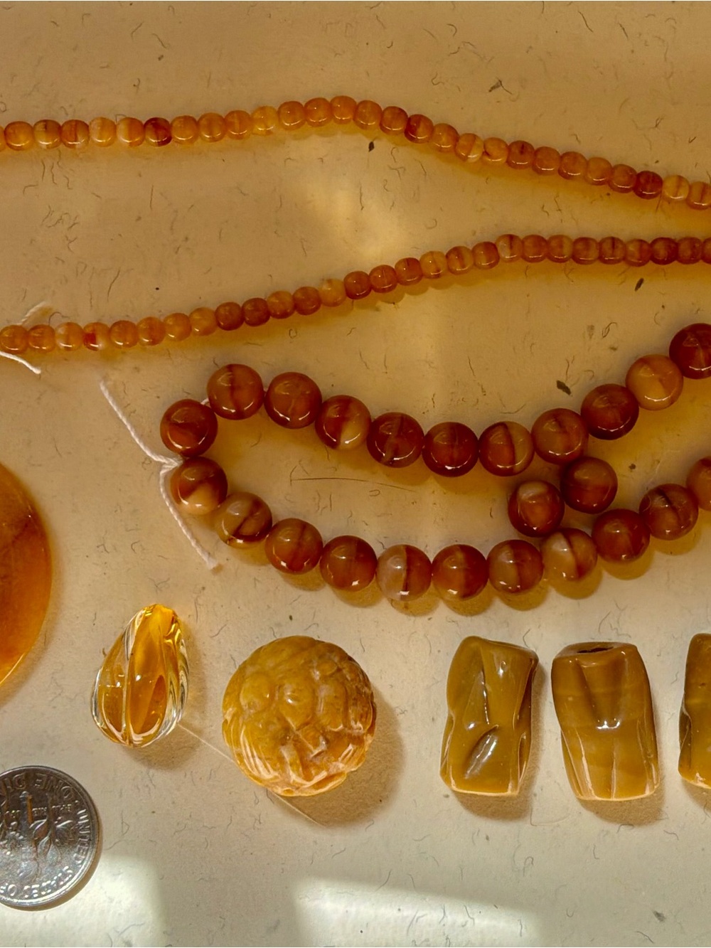 Semi precious stone & glass bead lot